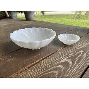 Alpine White Hazel Atlas Milk Glass Swirl Pattern 9”and 3.5” Bowl Scalloped Edge